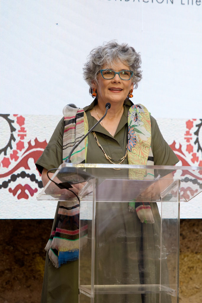 Lidia León en su discurso durante el lanzamiento de la nueva etapa de Conexión LiLeón.